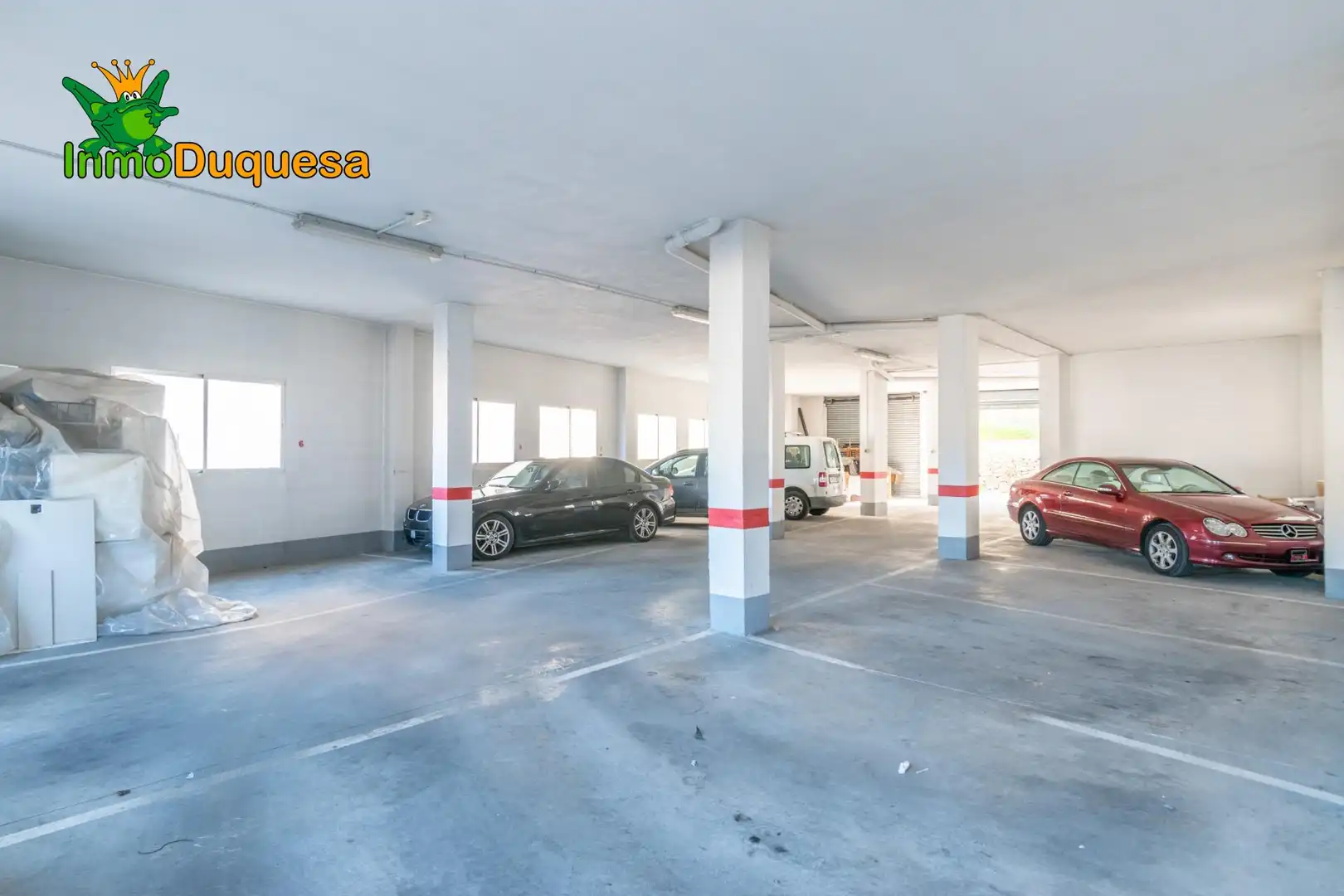 Parking de Local en venta en Güéjar Sierra