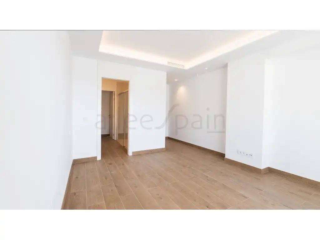 Dormitori de Casa o xalet en venda en Benalmádena amb Aire condicionat, Piscina i Piscina comunitària