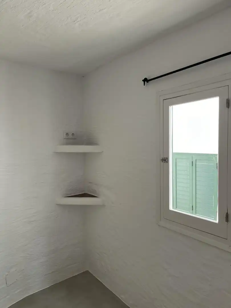 Habitación de Apartamento en venta en Sant Lluís con Jardín privado