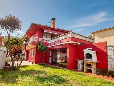 Casa con giardino in vendita a Rúa de Manuel Costas Bastos