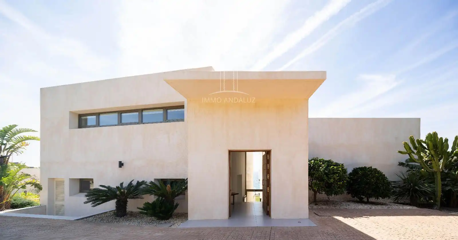 Exterior view of Houses for sale in Zahara de los Atunes  with Air Conditioner, Heating and Storage room