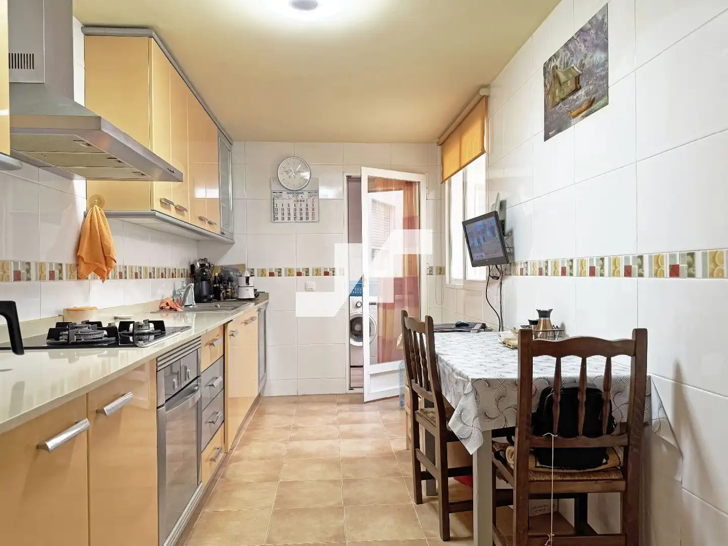 Küche von Wohnung zum Verkauf in Almazora / Almassora mit Klimaanlage, Heizung und Terrasse