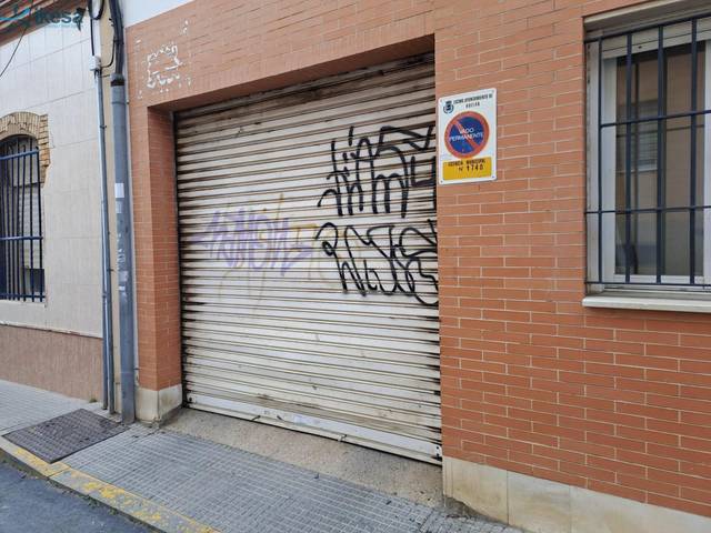 Garaje en Venta en Las Colonias