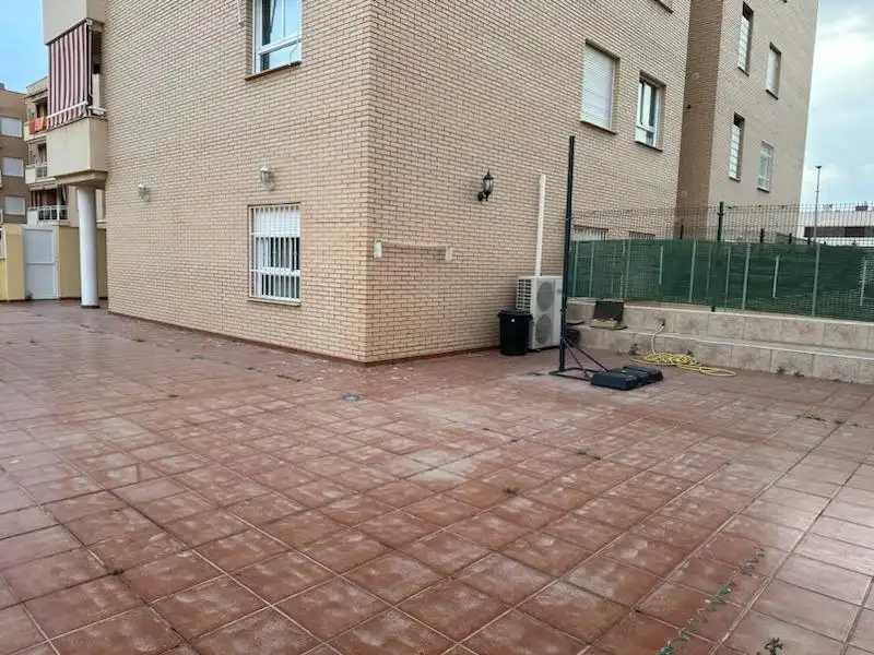 Planta baja en venta en Las Lomas - Las Yucas
