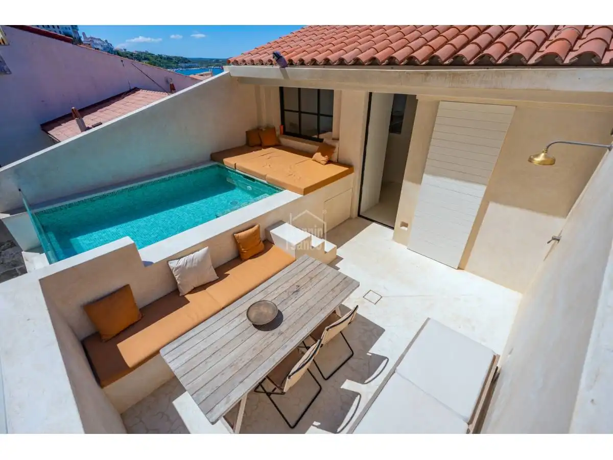 Terrassa de Apartament en venda en Maó - Mahón amb Calefacció, Terrassa i Piscina