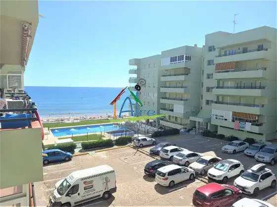 Pis amb terrassa en venda a Los Atlánticos
