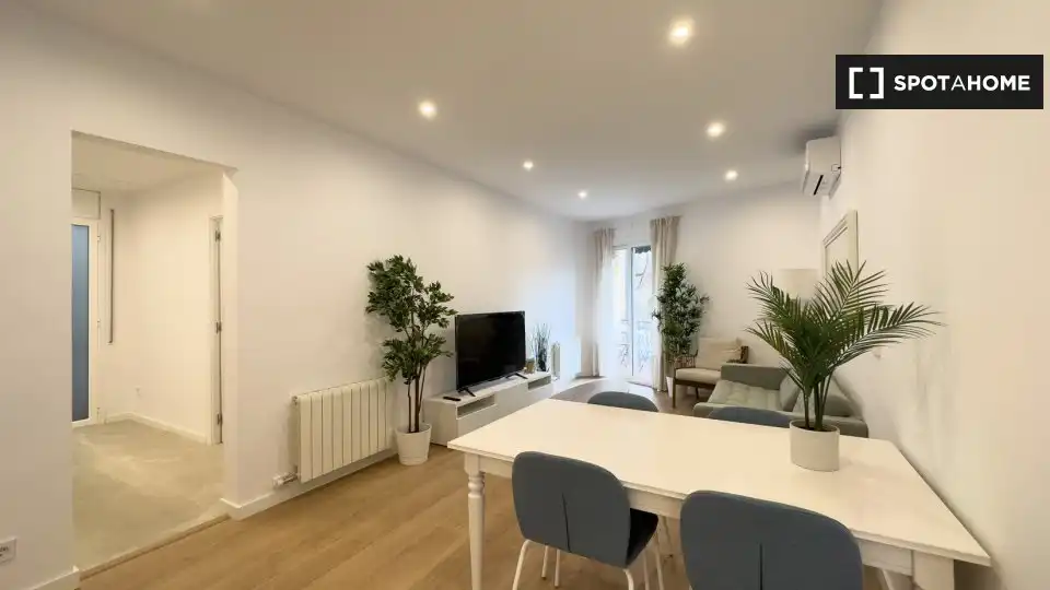 Sala de estar de Apartamento para compartir en Barcelona con Aire acondicionado, Calefacción y Terraza