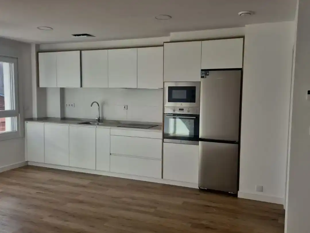 Küche von Wohnung zur Miete in A Coruña Capital 