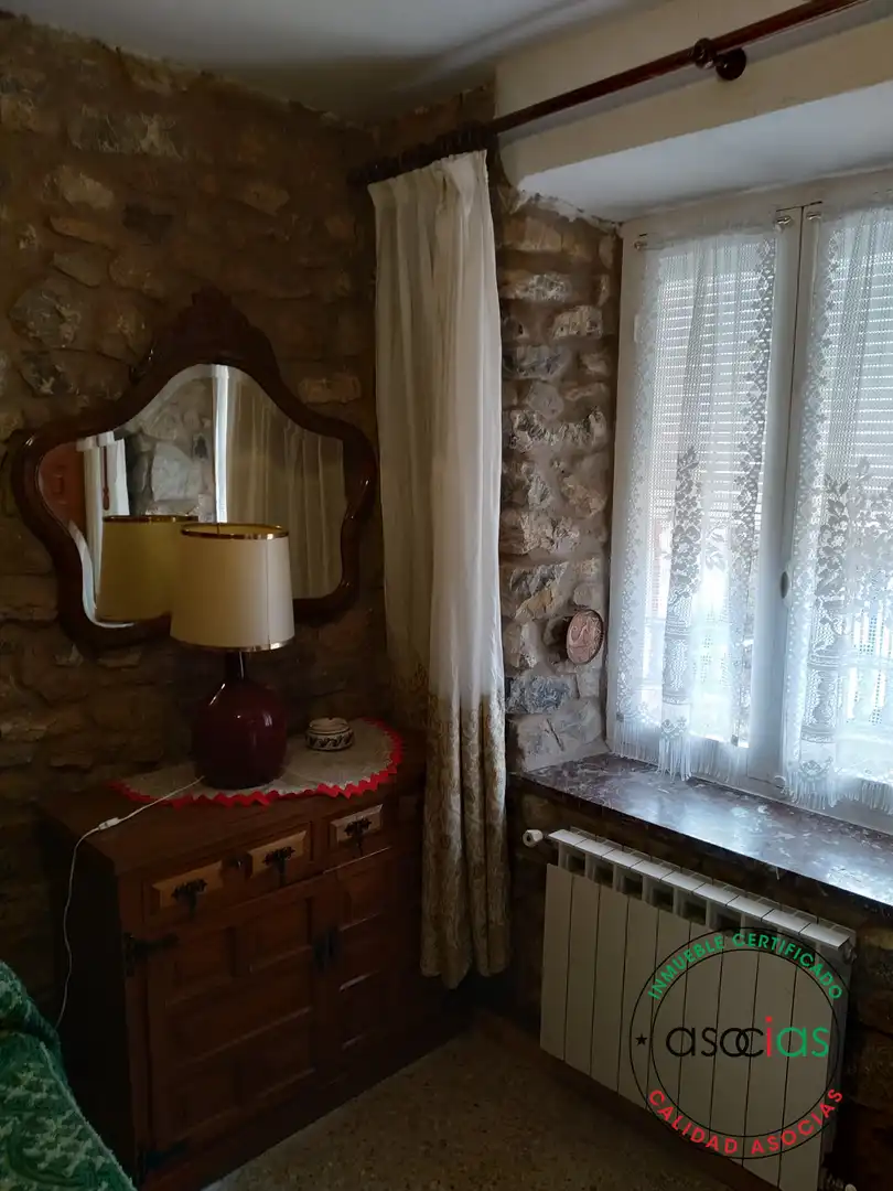 Casa o chalet en venta en Valdepiélago - Barrio Fondo, 3, Valdepiélago