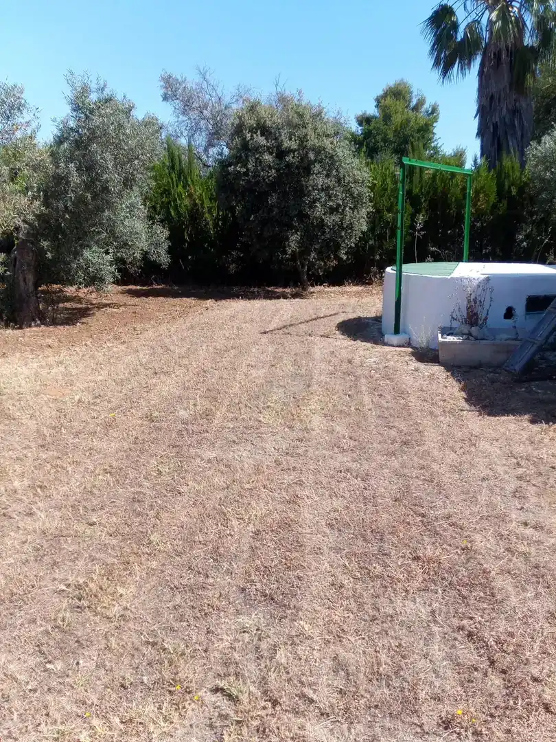 Finca rústica en venta en Utrera con Aire acondicionado, Piscina y Amueblado