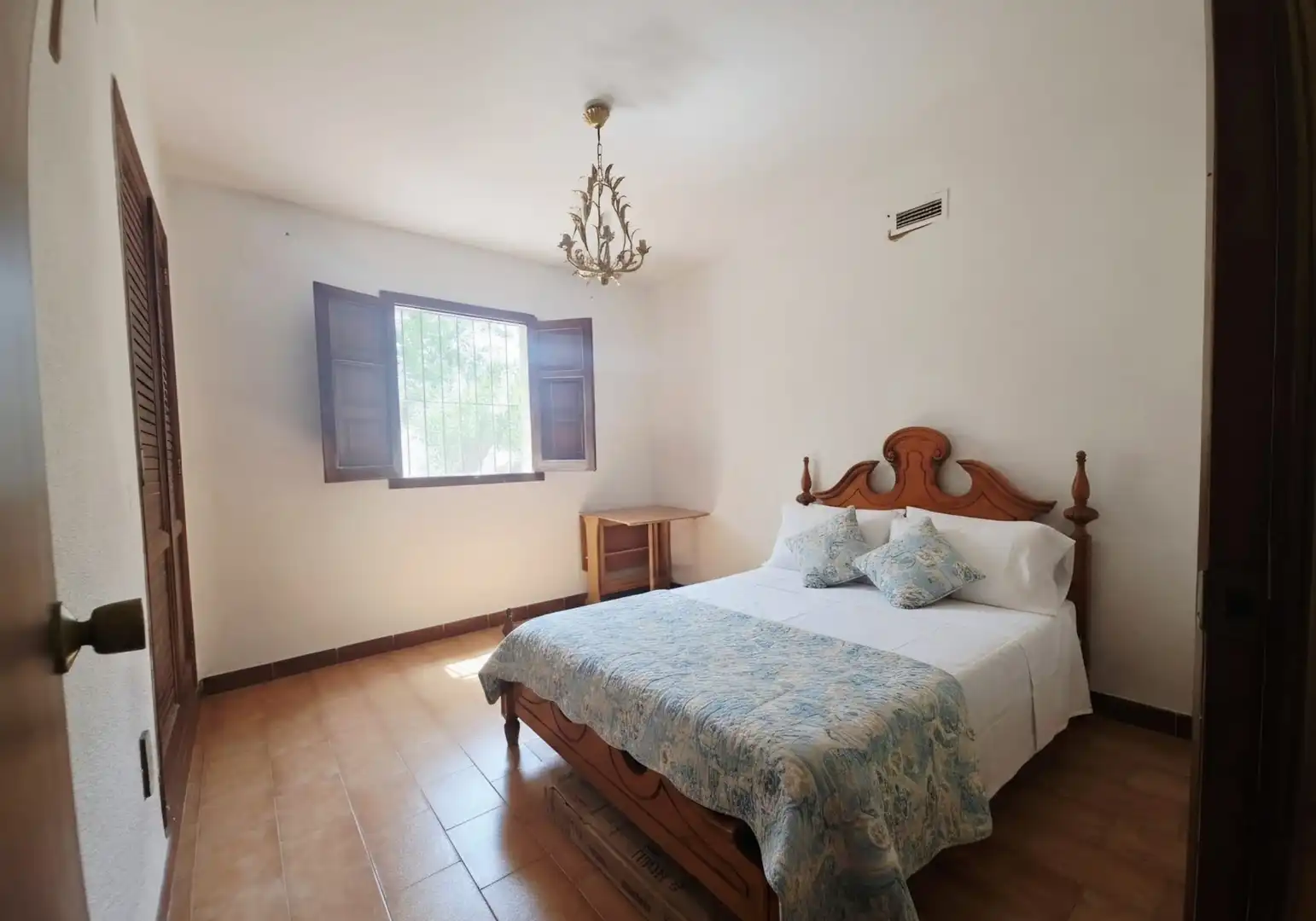 Habitación de Casa o chalet en venta en Chulilla con Jardín privado, Terraza y Trastero