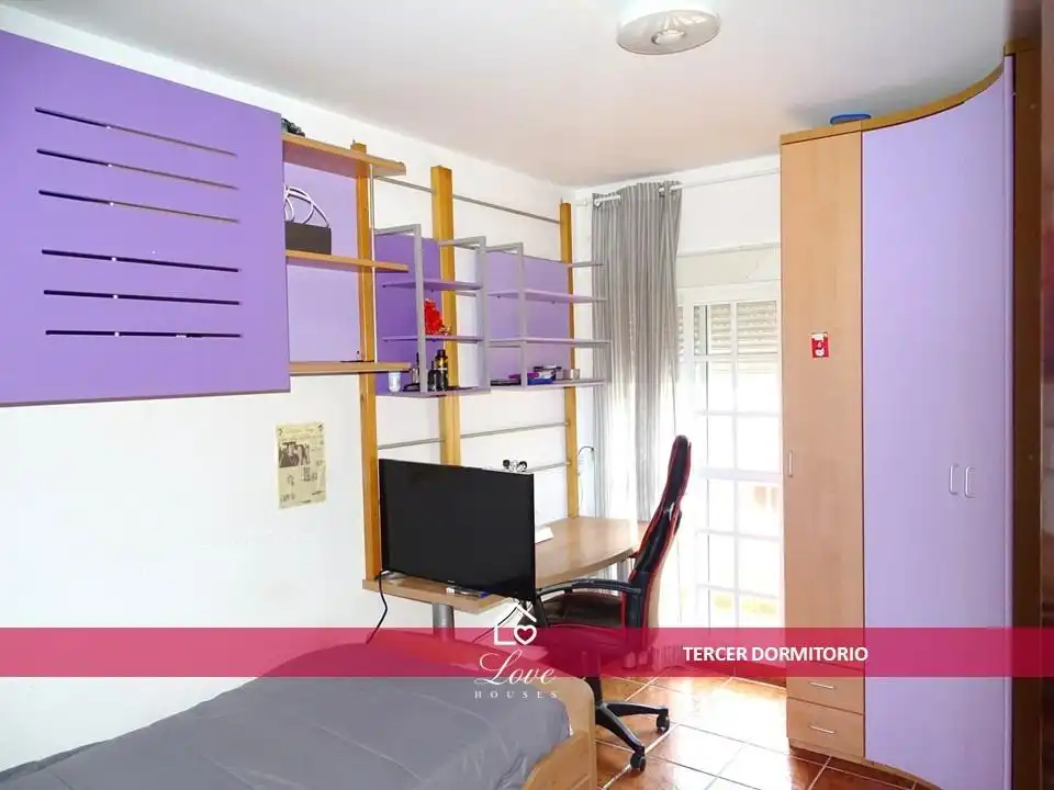 Habitación de Piso en venta en Chiclana de la Frontera con Aire acondicionado y Balcón