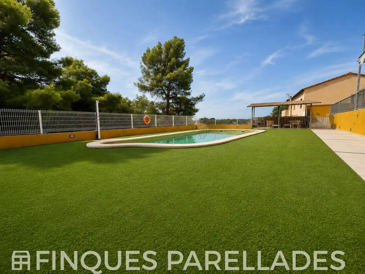 Swimming pool of Houses for sale in Canyelles  with Air Conditioner, Heating and Private garden