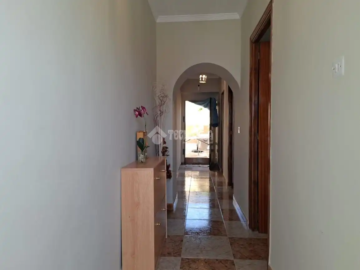 Detached homes for sale in Darro