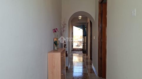 Foto 2 de Casa adosada en venta en Darro, Granada