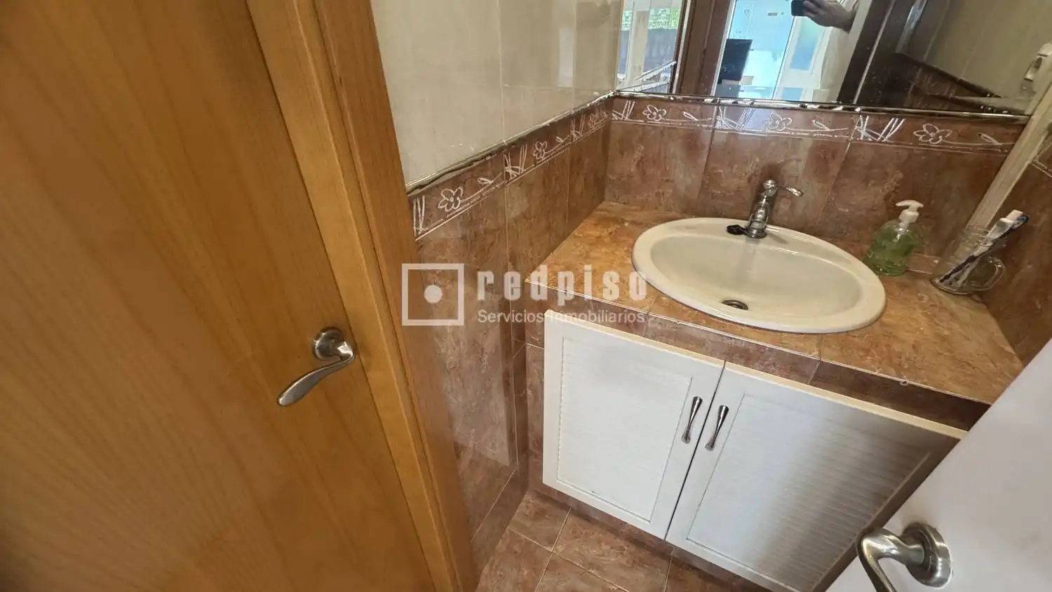 Badezimmer von Geschaftsraum zur Miete in Madrid mit Klimaanlage