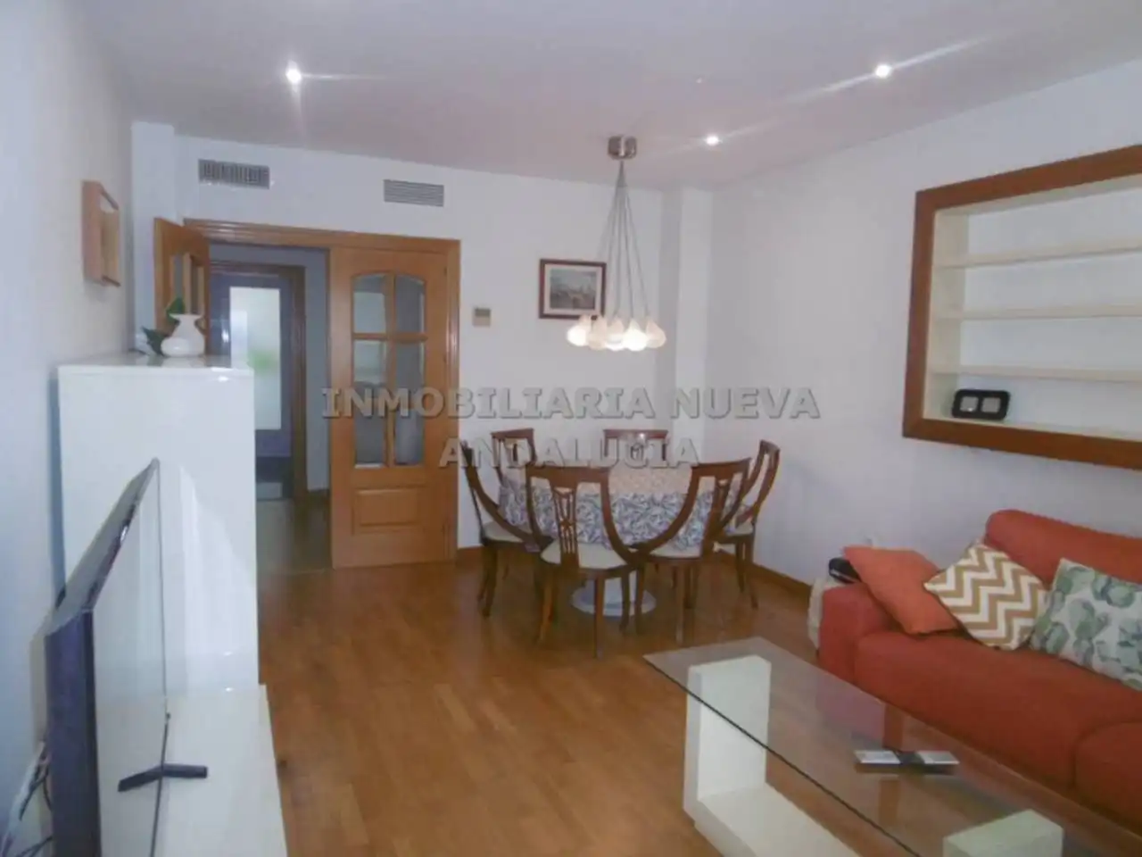 Comedor de Piso de alquiler en Almería con Aire acondicionado, Terraza y Amueblado