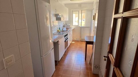 Foto 3 de Piso de alquiler en San Bernabé, Algeciras