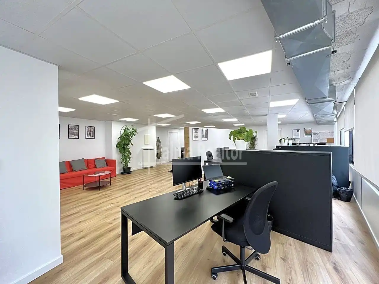 Office for sale in  Palma de Mallorca  with Air Conditioner