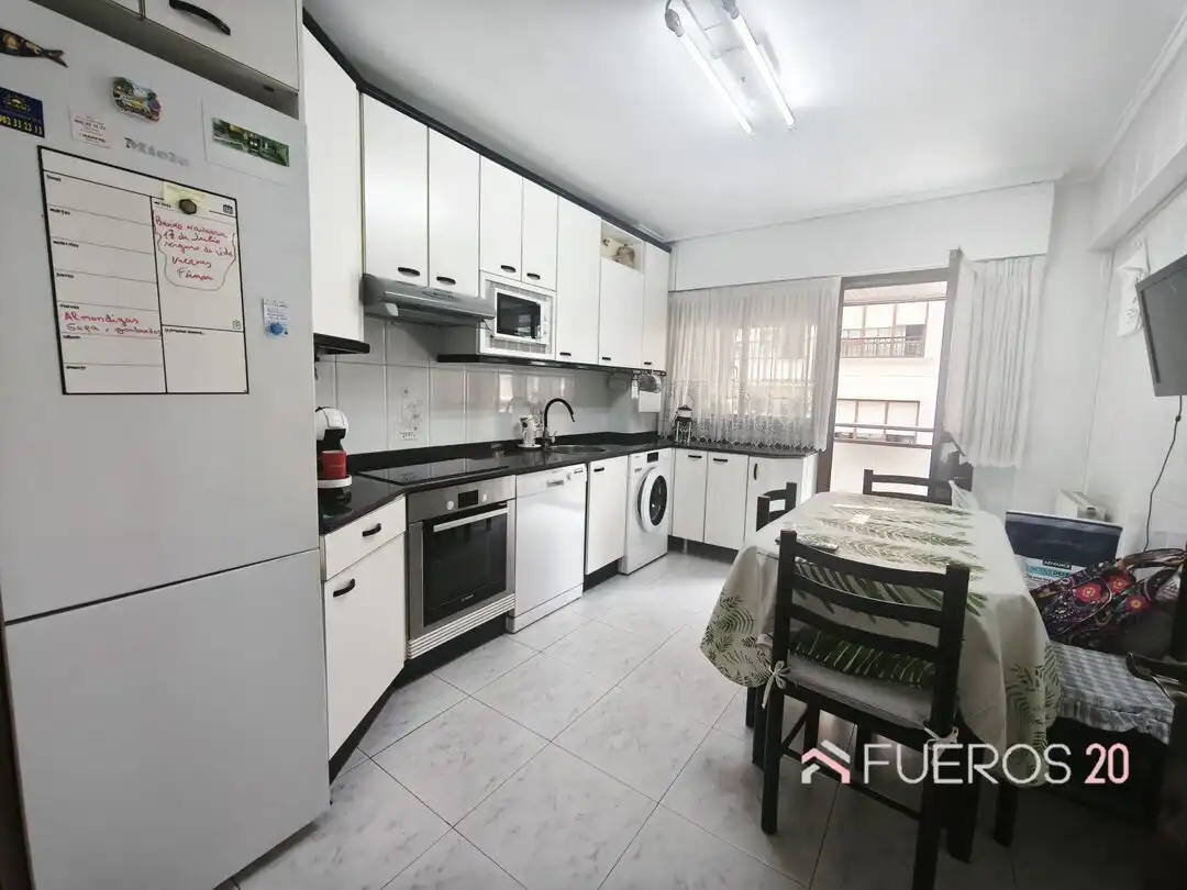 Kitchen of Flat for sale in Barakaldo   with Heating and Terrace