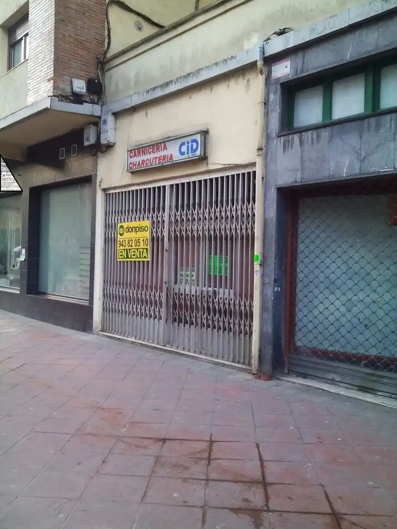 Locale commerciale in vendita a Ermua