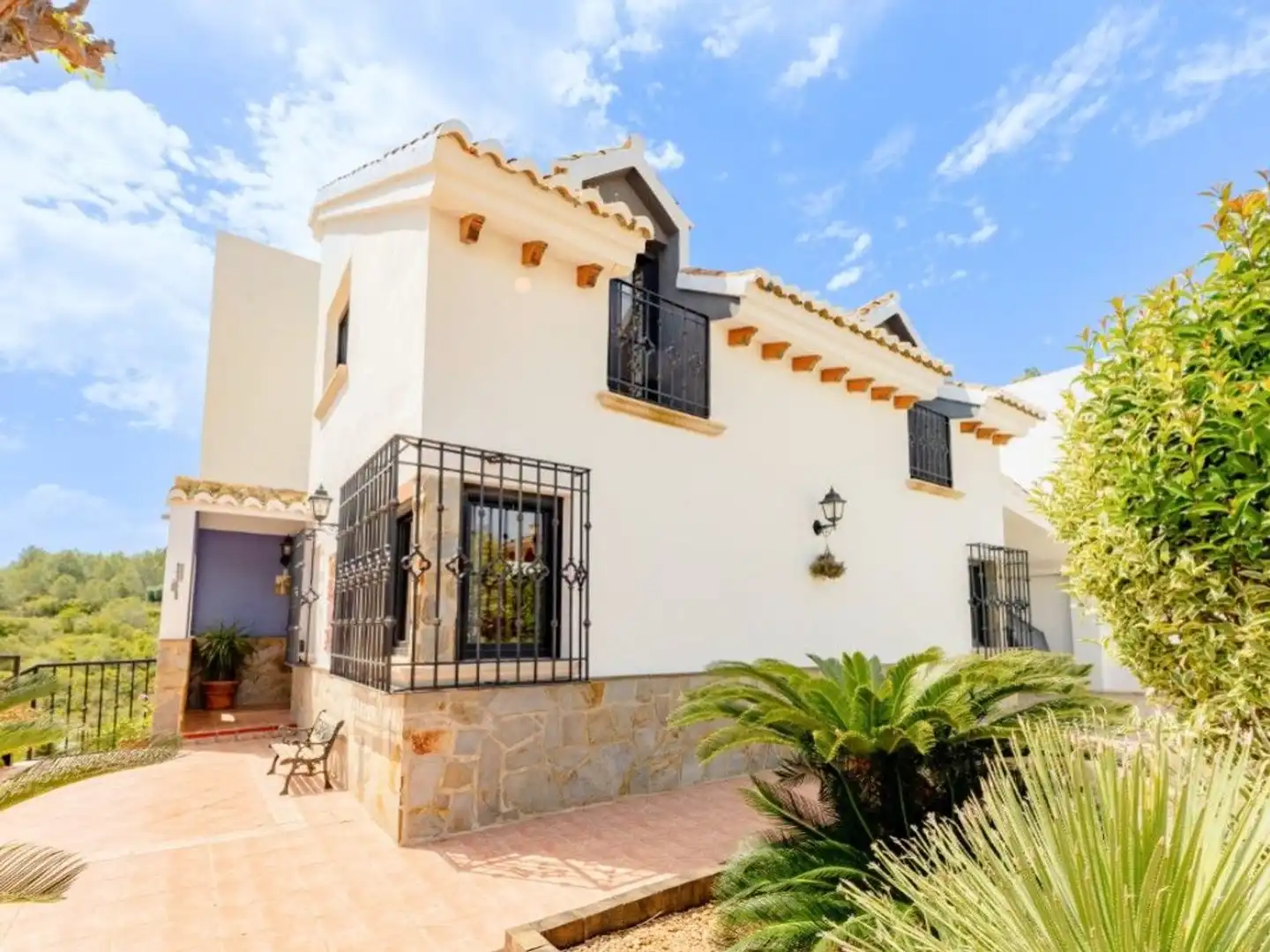 Vista exterior de Casa o xalet en venda en Benifaió amb Terrassa, Traster i Piscina
