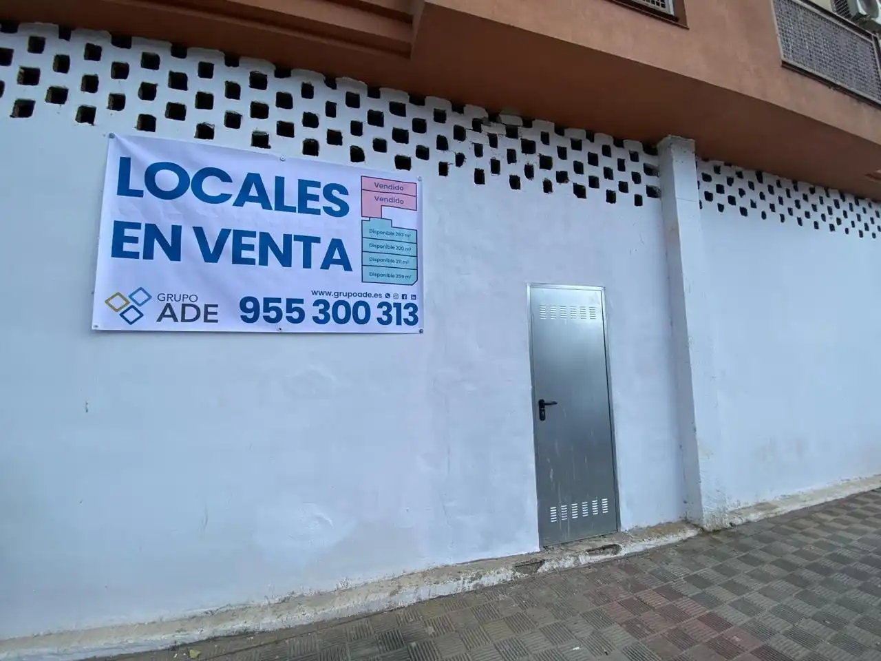 Gewerbefläche zum Verkauf in Avenida Dos Hermanas 23, imagen 13