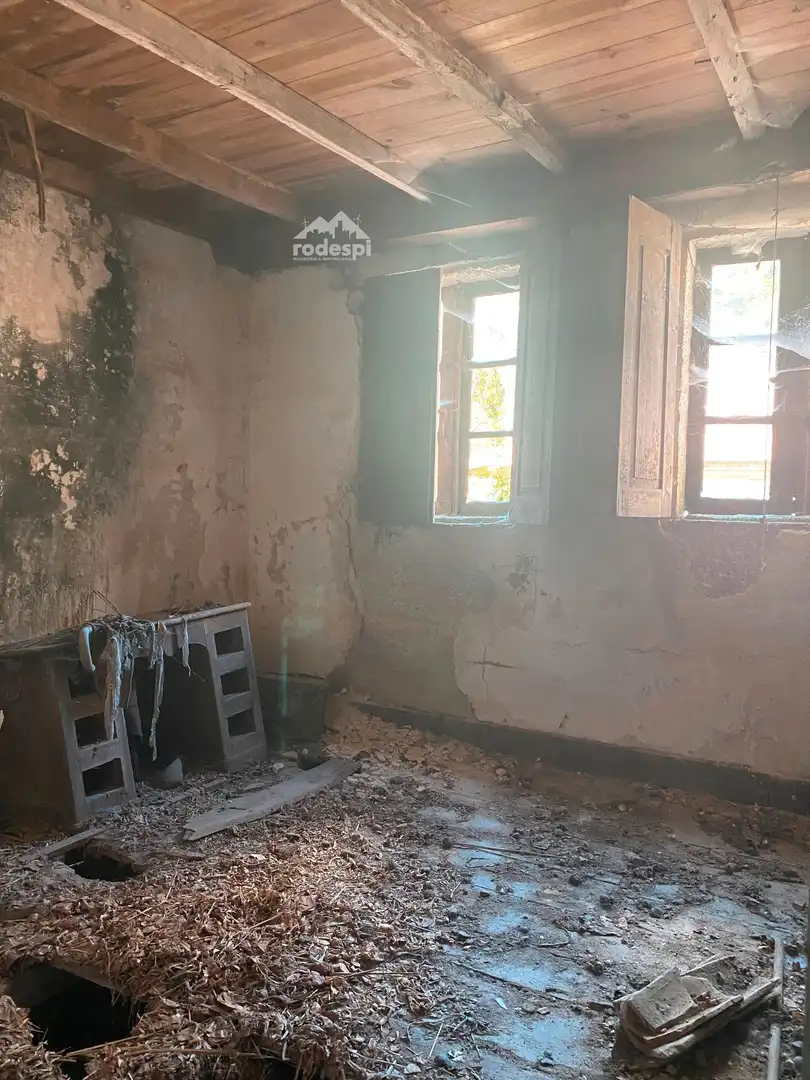 Casa adosada en venda en A Cañiza   amb Traster