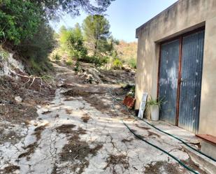 Vista exterior de Local en venda en L'Alcúdia de Crespins