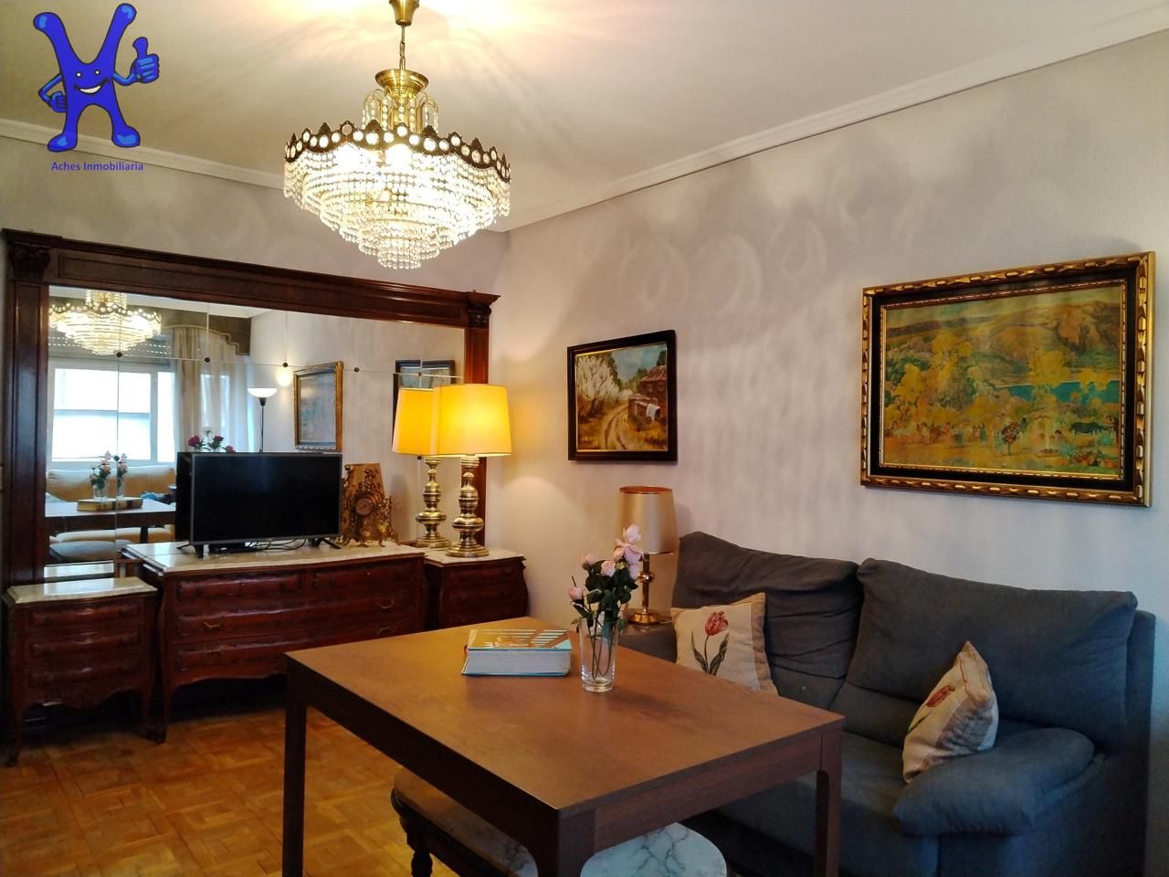 Living room of Flat for sale in Salamanca Capital  with Heating, Terrace and Furnished