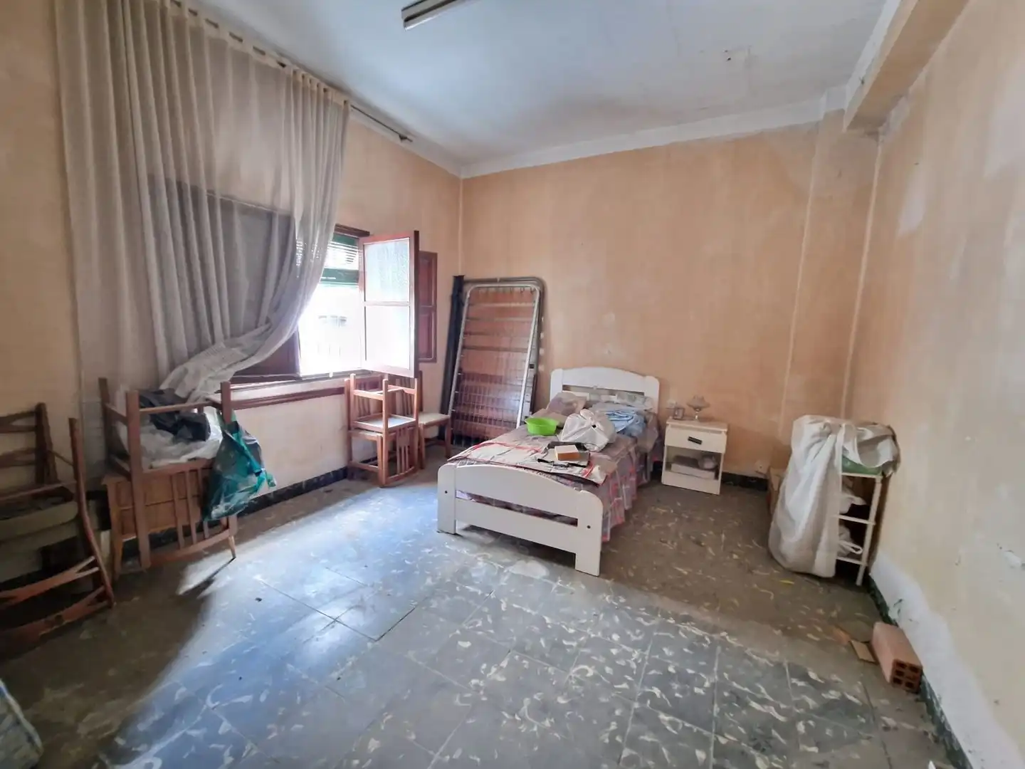 Dormitori de Casa o xalet en venda en L'Alcúdia de Crespins amb Jardí privat i Terrassa