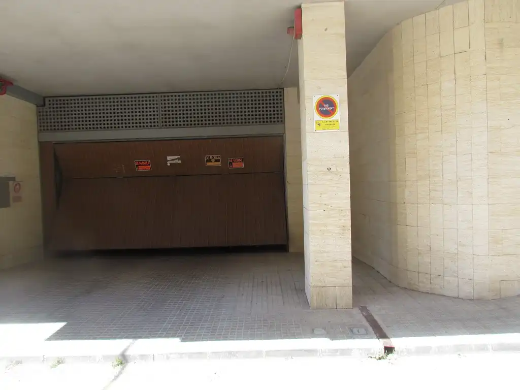 Parking for sale in BAIX DES COS, imagen 4