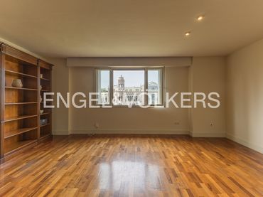 Loft amb ascensor de lloguer a Eixample