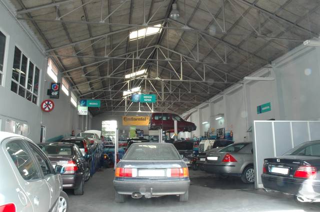 Nave industrial en Venta en Plaza de Toros - Ayuntamiento