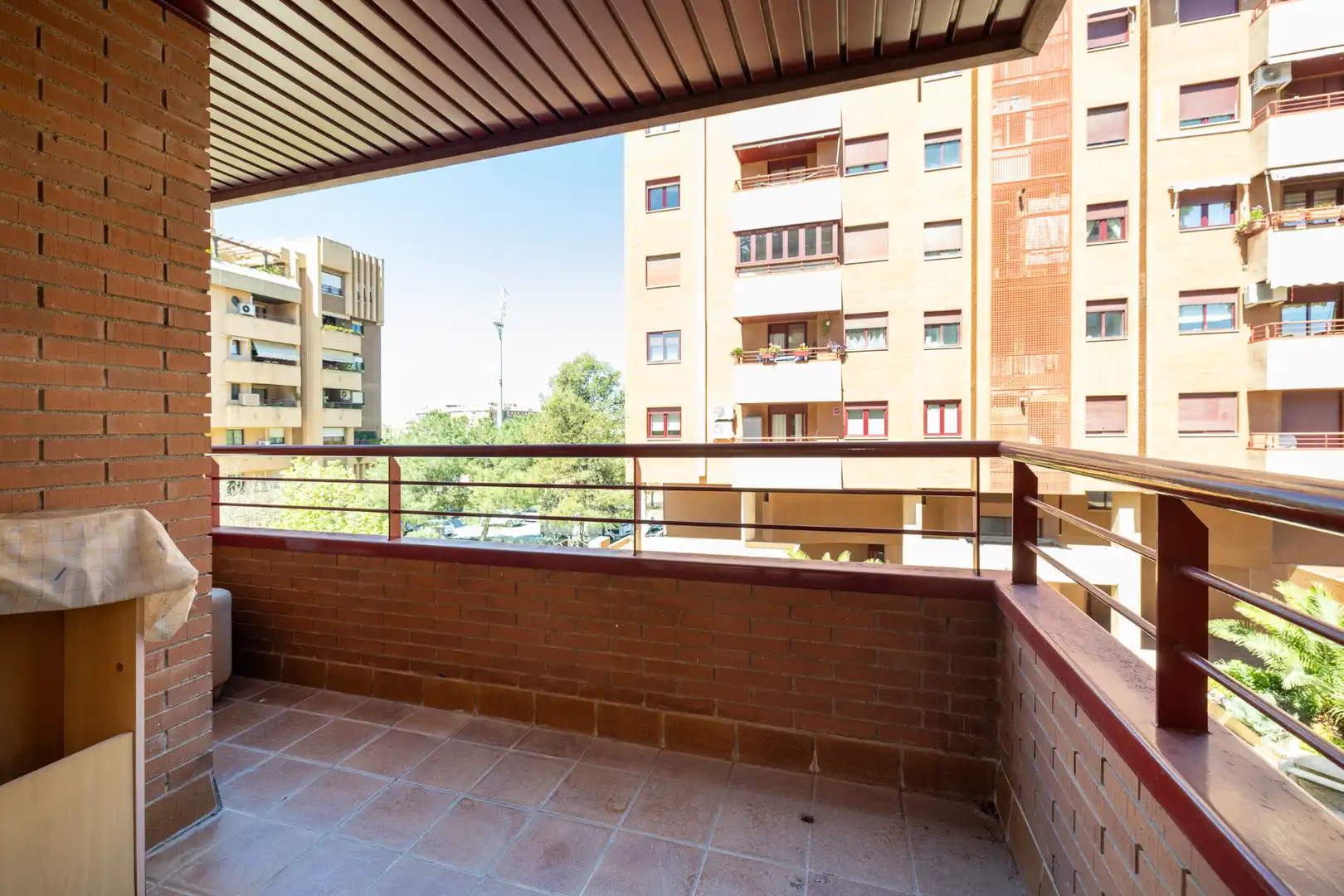 Terrassa de Pis de lloguer en  Granada Capital amb Calefacció, Terrassa i Balcó