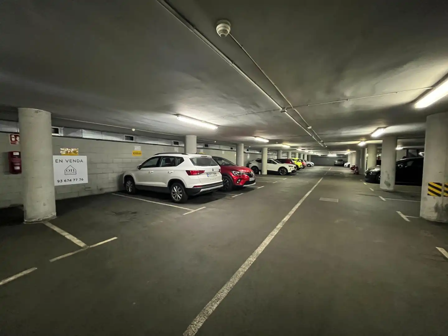 Einzelparkplatz mit Aufzug zum Verkauf in Avinguda Lluís Companys i Jover 48, imagen 2