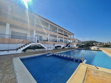 Apartament amb piscina en venda a Pego
