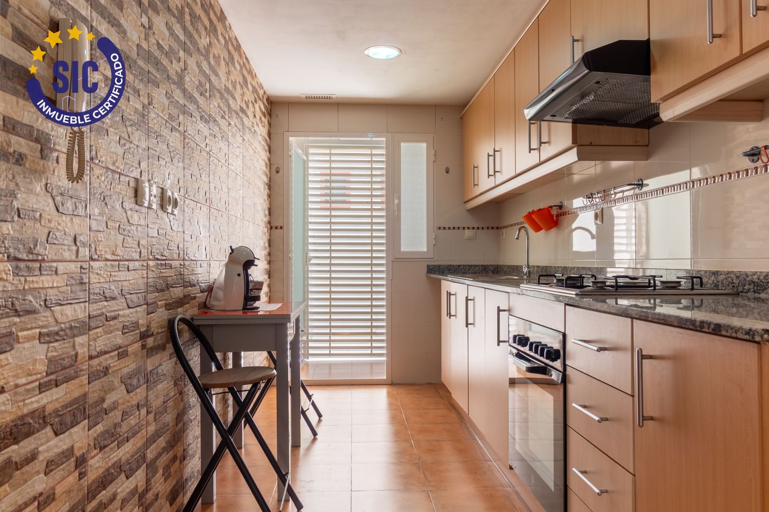 Kitchen of Flat for sale in Gilet  with Parquet flooring, Terrace and Storage room