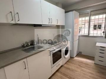 Photo 3 of Flat to rent in Sector Sur  - La Palmera - Reina Mercedes, Sevilla