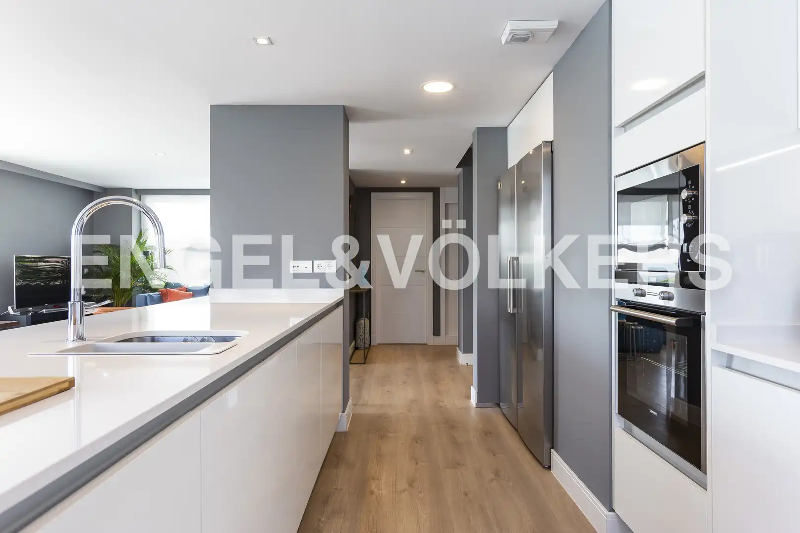 Cocina de Ático de alquiler en Madrid con Aire acondicionado, Calefacción y Terraza