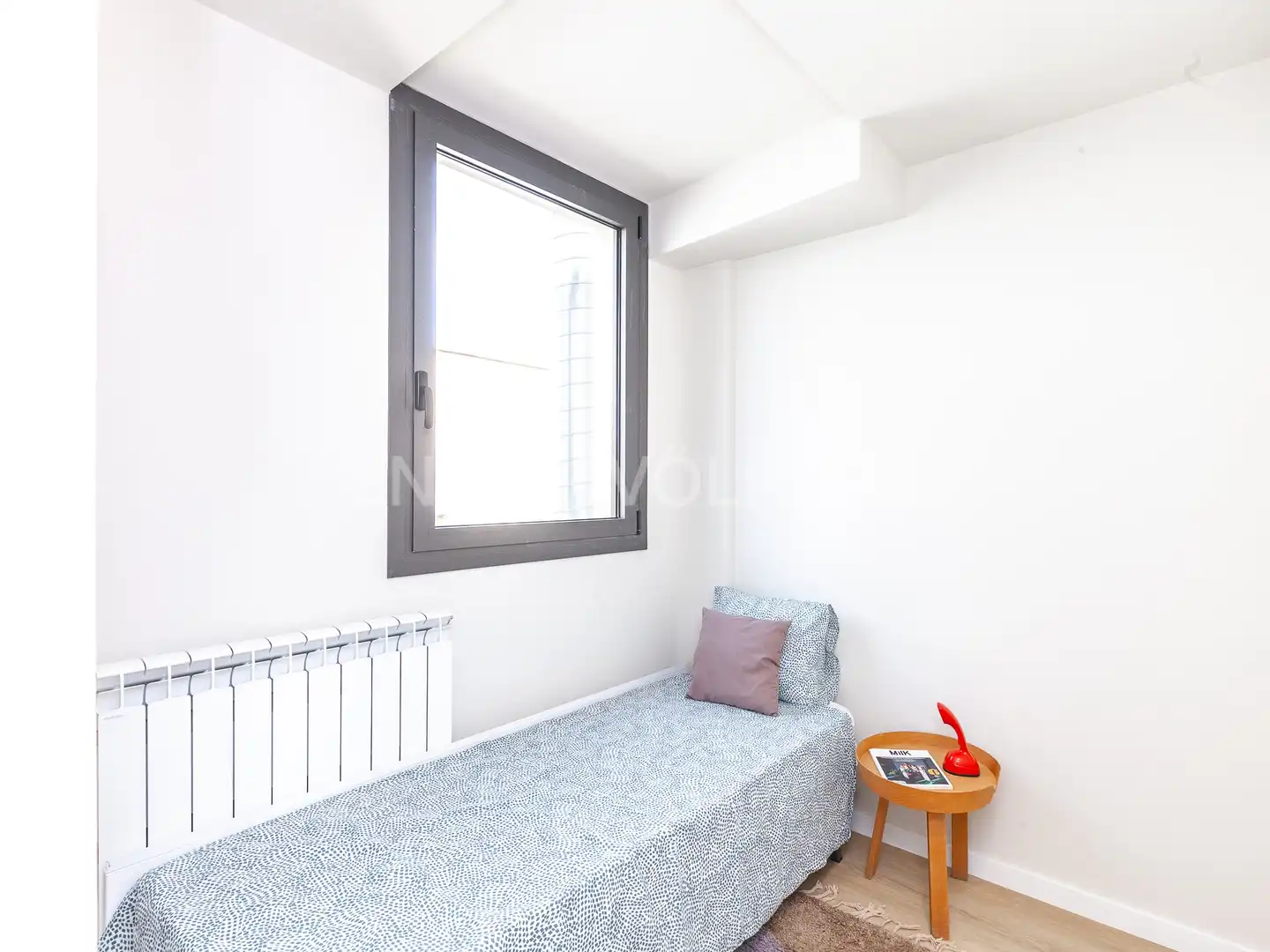 Bedroom of Attic for sale in Barcelona  with Air Conditioner, Heating and Parquet flooring