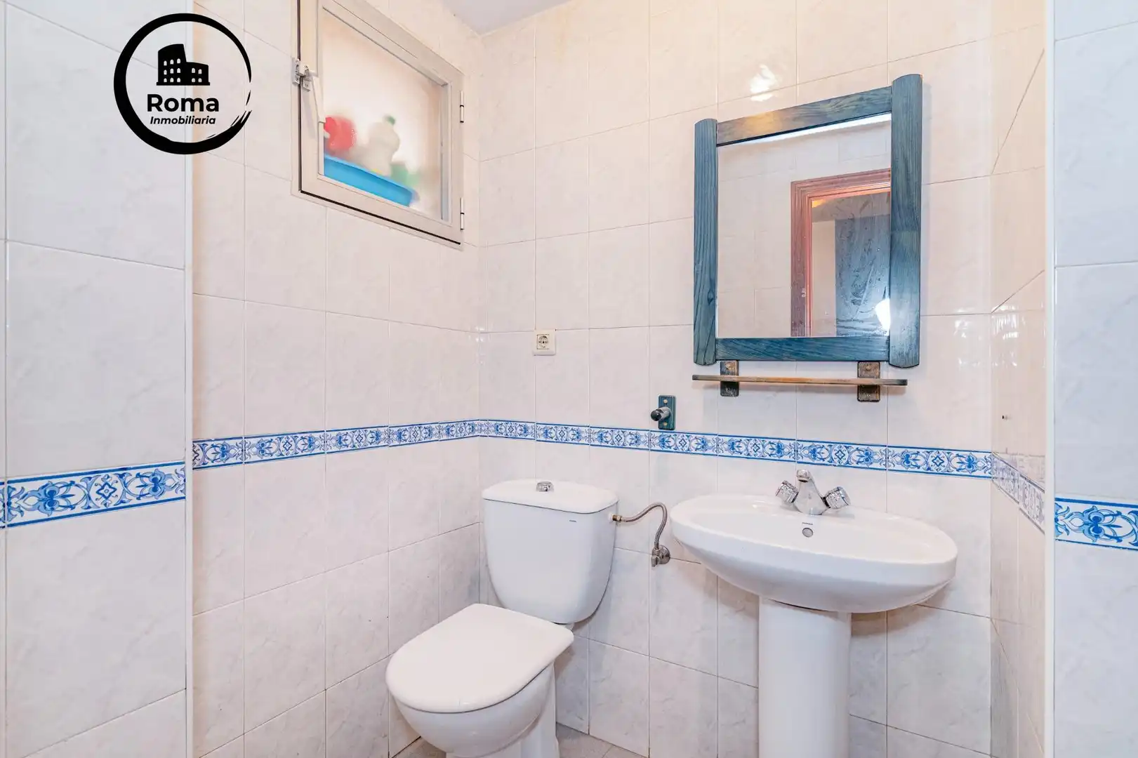 Bathroom of Duplexes for sale in Granada  with Air Conditioner, Heating and Terrace