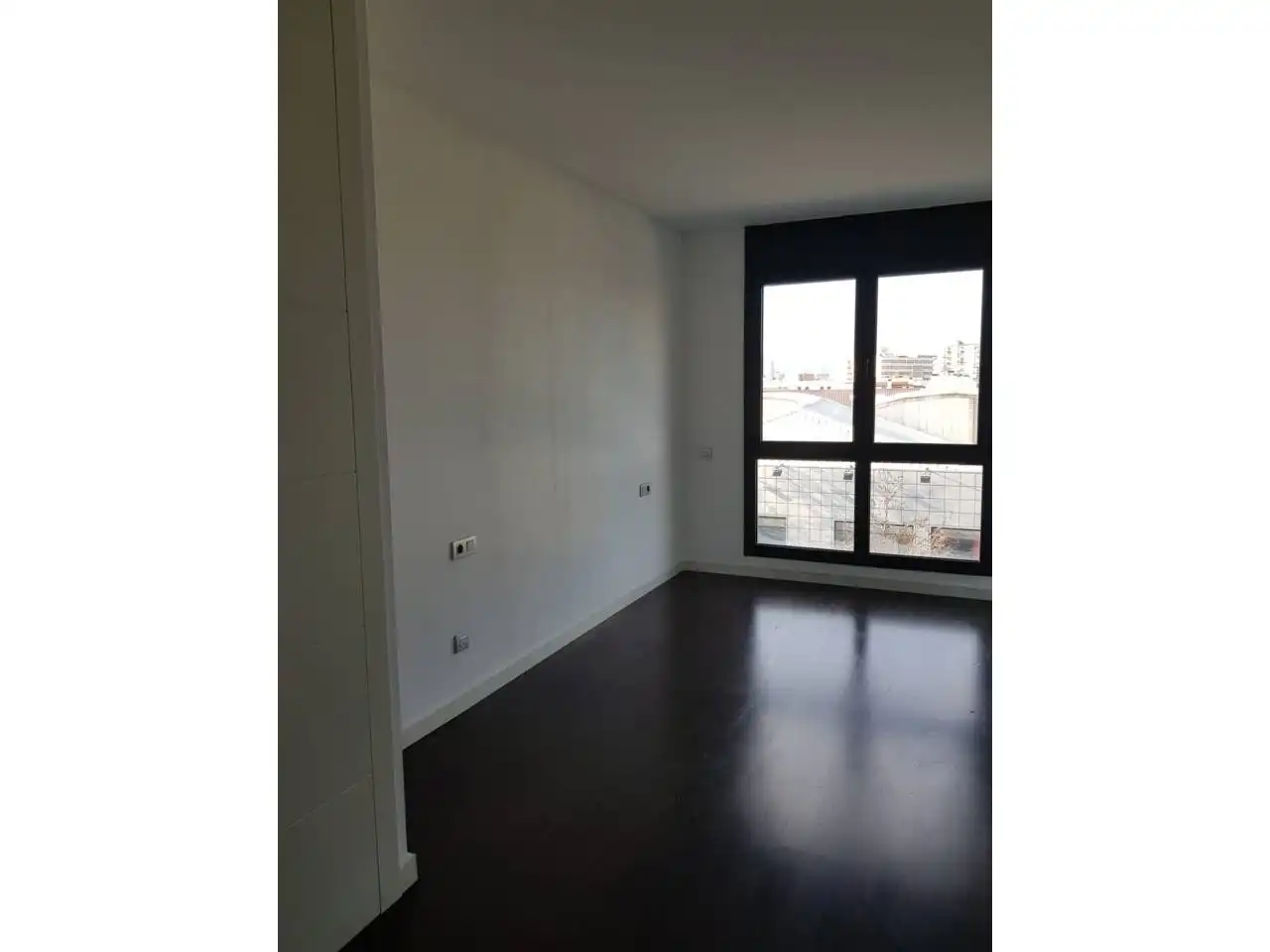 Habitación de Piso en venta en Sabadell con Aire acondicionado, Calefacción y Parquet