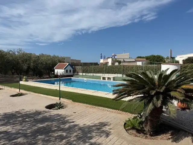 Piscina de Casa o chalet en venta en Almería con Aire acondicionado, Jardín privado y Terraza