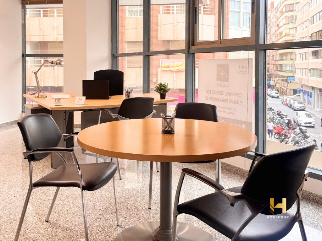 Oficina de lloguer a Ensanche - Diputación, Centro