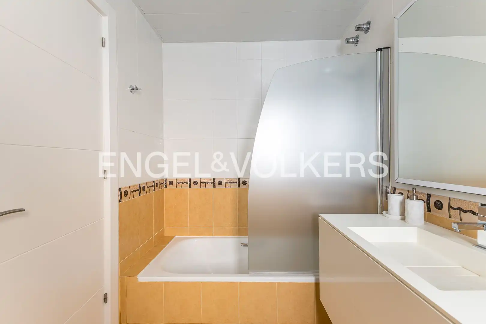 House with pool to rent in Cabrils, imagen 25
