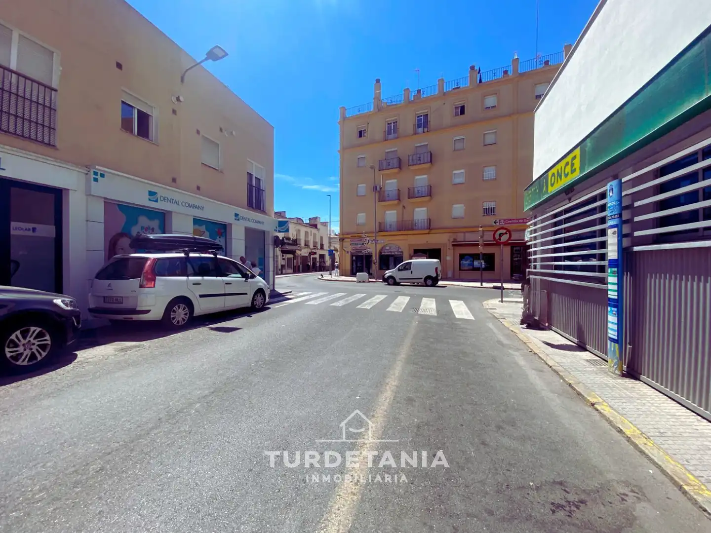 Locale commerciale in affitto a Centro - Calzada - Cabo Noval, imagen 16