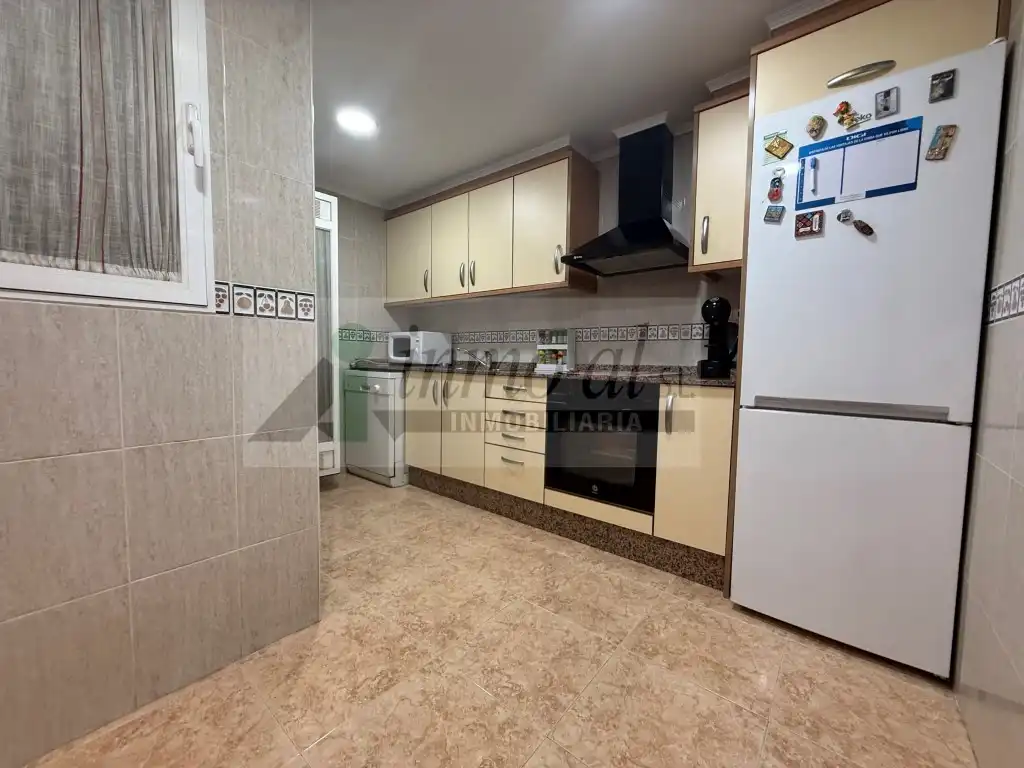 Appartamento con balcone in vendita a Calle Santo Tomas, imagen 14