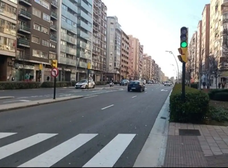 Vista exterior de Piso en venta en Zaragoza con Amueblado