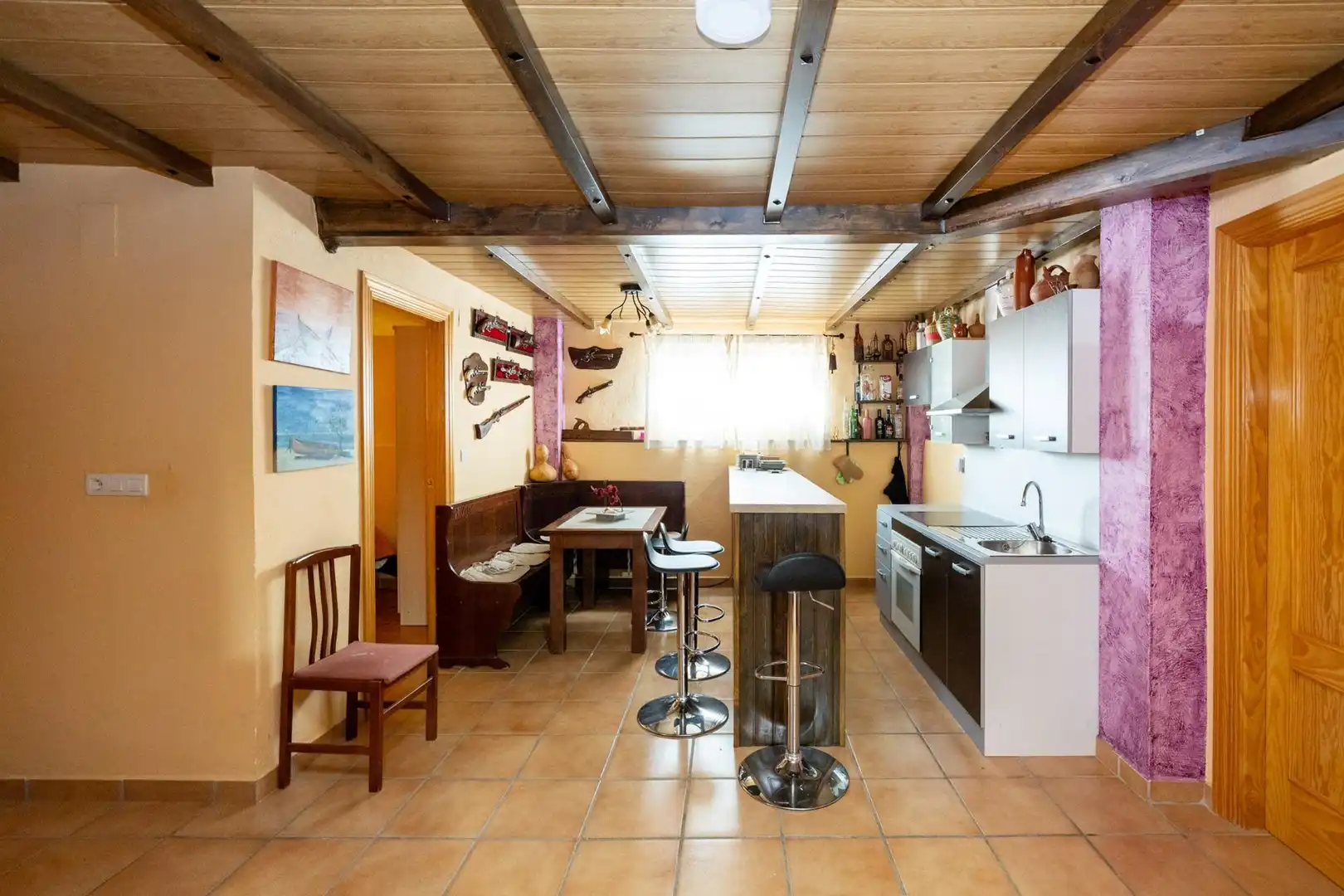 Cocina de Casa o chalet en venta en Cúllar Vega con Aire acondicionado, Calefacción y Jardín privado